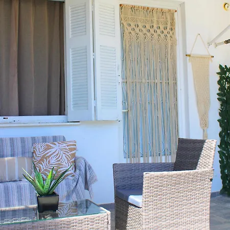 Serenity Yard Apartment Poros Town Exterior photo