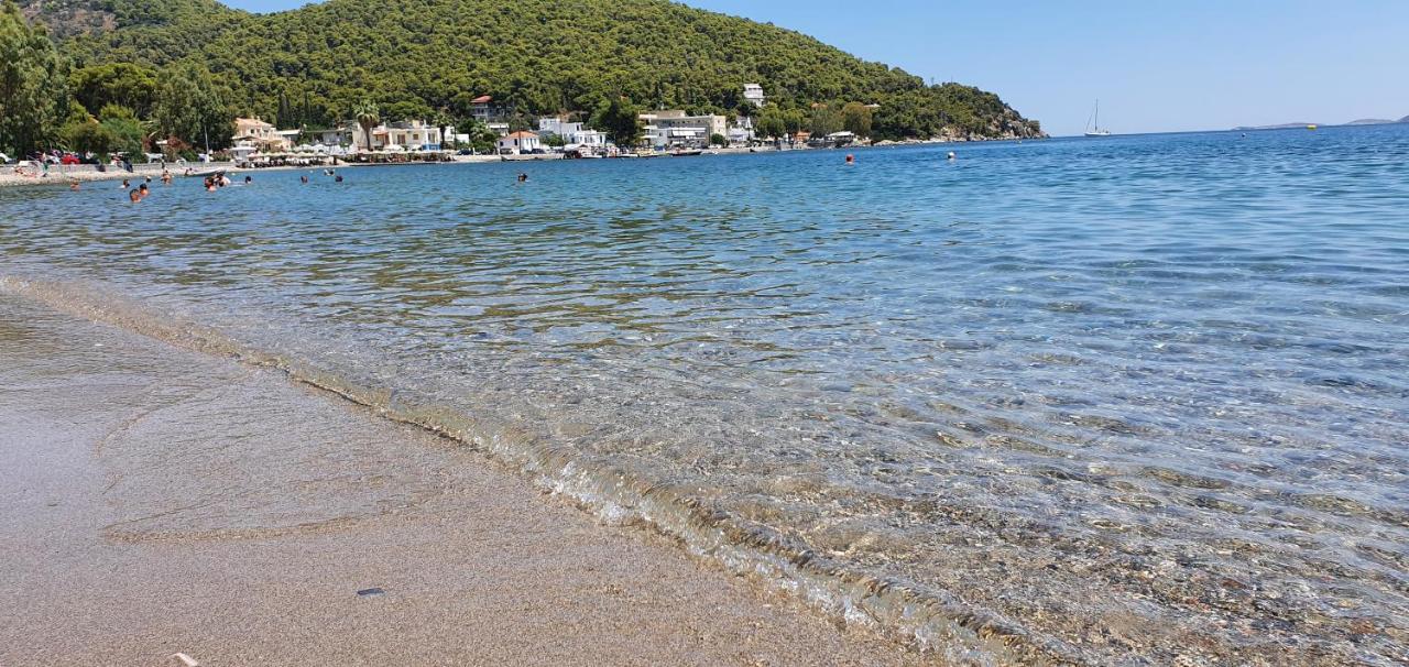 Ferienhaus Serenity Yard Poros Town